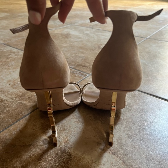 Saint Laurent YSL OPYUM HEELS IN SUEDE WITH PALE GOLD-TONE HEEL - Picture 4 of 7